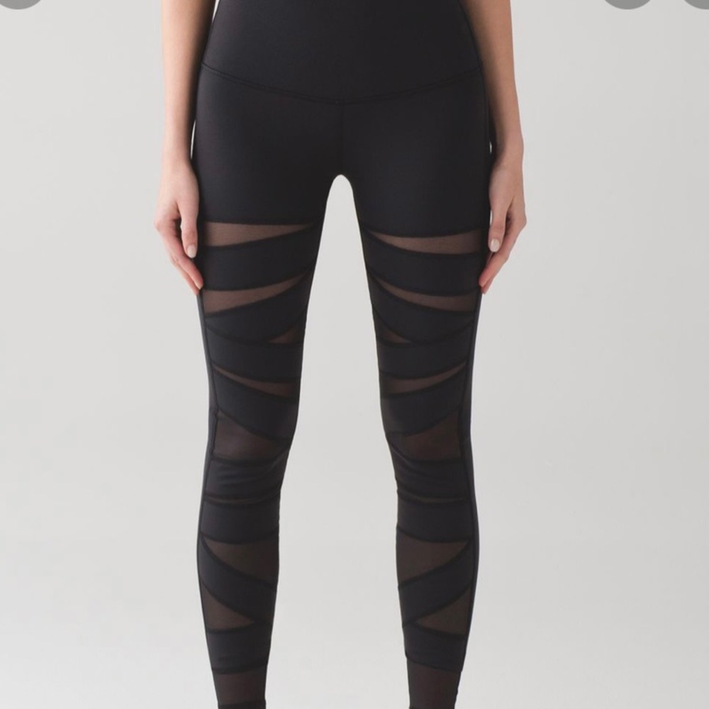 🔅Lululemon tech mesh tight